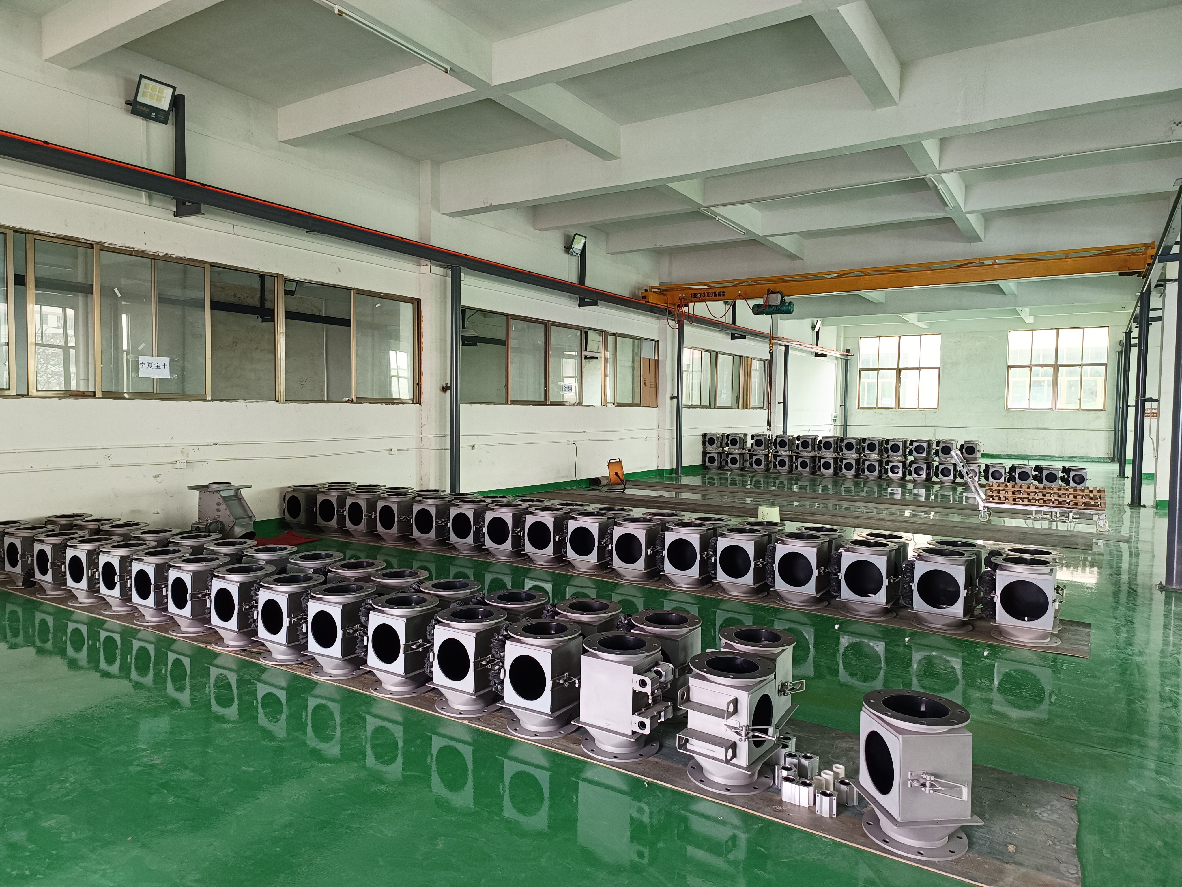 Katera oprema za odstranjevanje železa je primerna za keramično odstranjevanje železa?