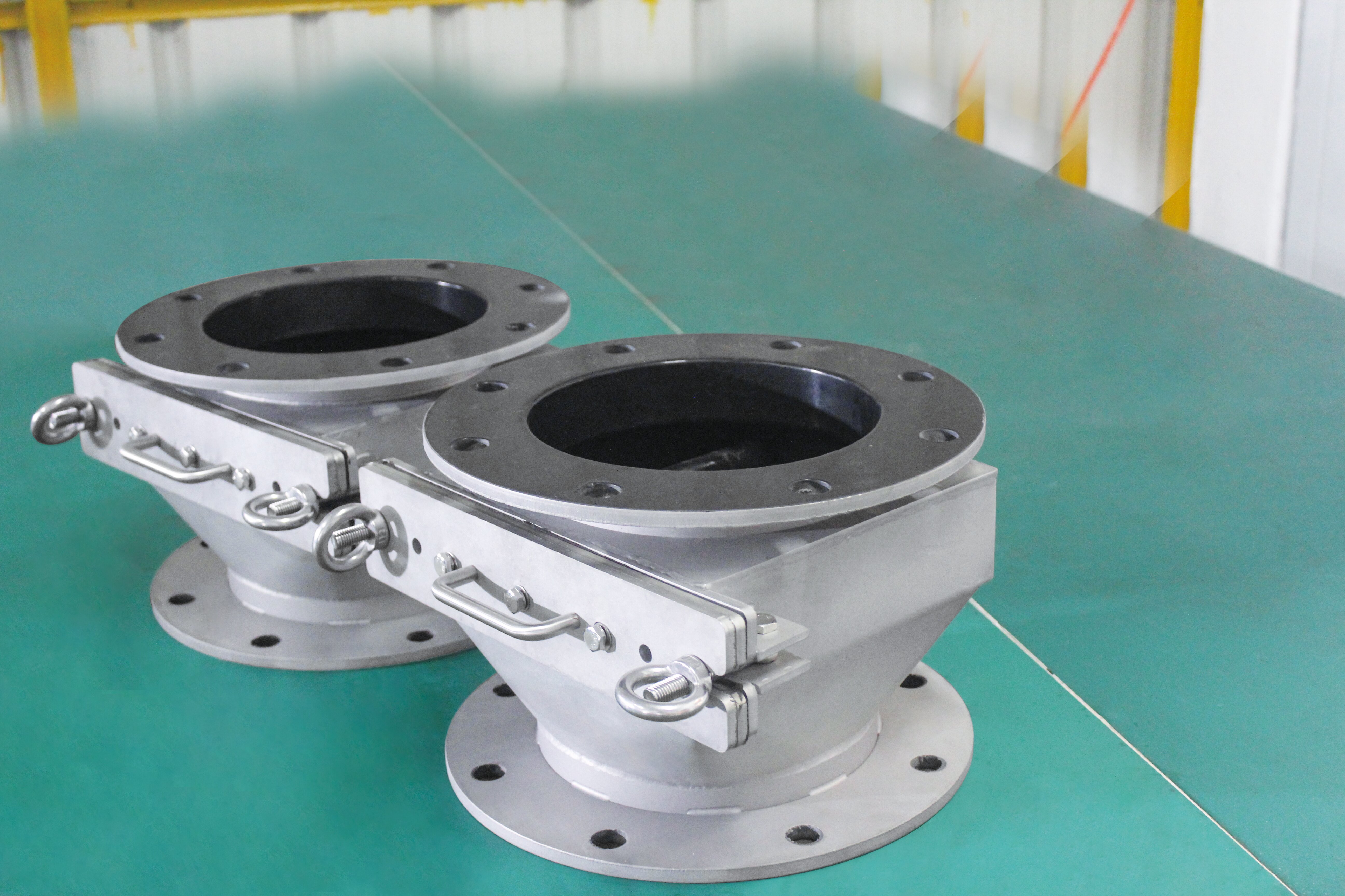 Zakaj je ročni odstranjevalec železa v obliki predala bistvenega pomena pri proizvodnji čilija v prahu?